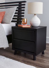 Load image into Gallery viewer, Danziar King Panel Bed with Mirrored Dresser and Nightstand
