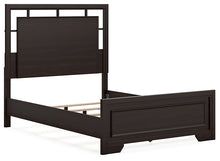 Load image into Gallery viewer, Covetown Full Panel Bed with Mirrored Dresser, Chest and 2 Nightstands
