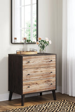 Load image into Gallery viewer, Ashley Express - Lannover Three Drawer Chest
